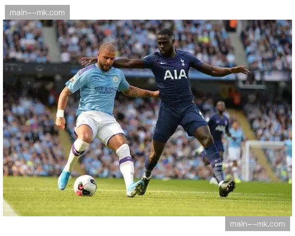 图赫尔计划利用补水暂停变阵 将比赛切割为四节战术博弈