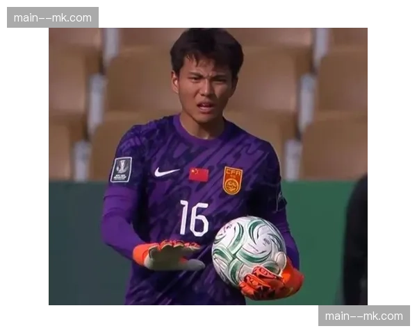 青岛西海岸门将李昊复出 场均5.3次扑救表现亮眼